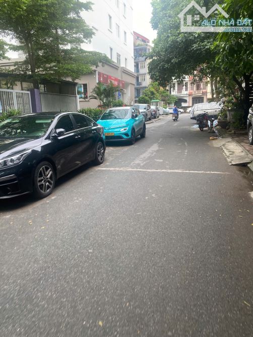 BÁN NHÀ TRẦN BÌNH – VỊ TRÍ ĐẸP – Ô TÔ TRÁNH – GẦN PHỐ - KINH DOANH – 75M2, GIÁ TỐT