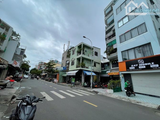 BÁN NHÀ MẶT TIỀN P5-Q10- VỊ TRÍ ĐẸP. DT:4,5X16m, KC: 5 TẦNG . GIÁ 23 TỶ TL