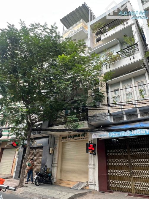 Siêu phẩm MT Nguyễn Hồng Đào, khu Bàu Cát kinh doanh sầm uất