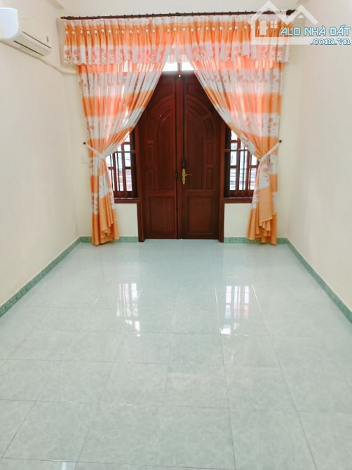 🚗🏡 BÁN NHÀ 1 TRỆT 2 LẦU HẺM ÔTÔ TRÁNH NHAU – KHU HÀN MẶC TỬ, PHƯỜNG 7 – DT 75M² – 7.5 TỶ