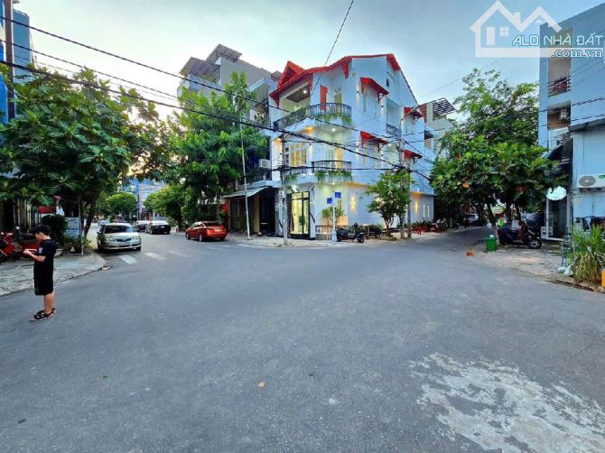 DUY NHẤT CĂN BIỆT THỰ GÓC 2 MẶT TIỀN NGUYỄN CƯ TRINH, HÒA CƯỜNG BẮC, HẢI CHÂU GIÁ 11,9 TỶ