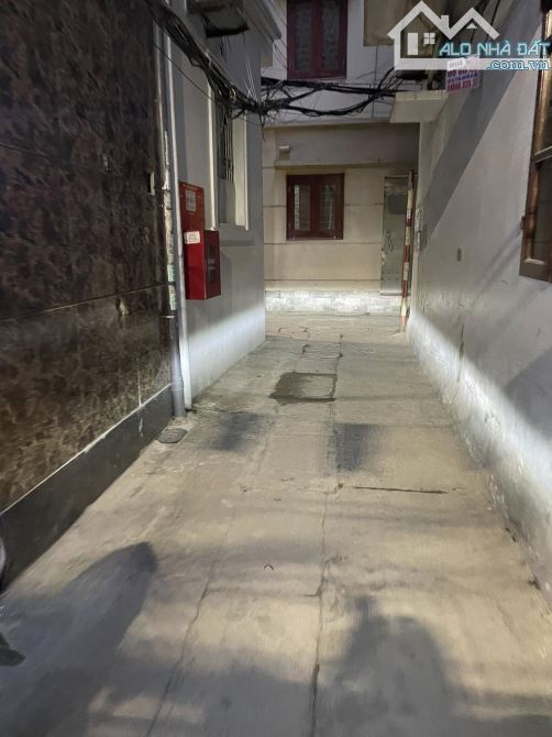 💥CÚ HÍCH: Văn Cao 38m2, 4T, dân xây, ngõ rộng thoáng, gần ô tô, dân trí cao, TT Ba Đình
