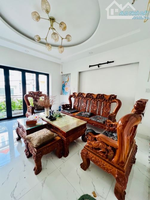 MẶT TIỀN HẺM KINH DOANH ĐƯỜNG THOẠI NGỌC HẦU - 215M2 - NGANG 8.4M - CHỦ HẠ SÂU 4 TỶ