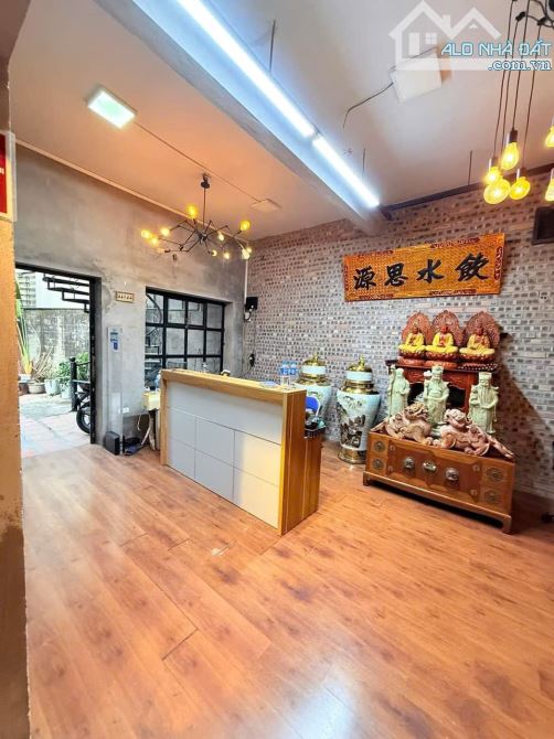 PHỐ CỔ LÒ ĐÚC-HBT-Ô TÔ TRÁNH-KINH DOANH ĐA RẠNG, 89M2+2 TẦNG+MT 10 M = 21,5 TỶ ( 240tr/m2)