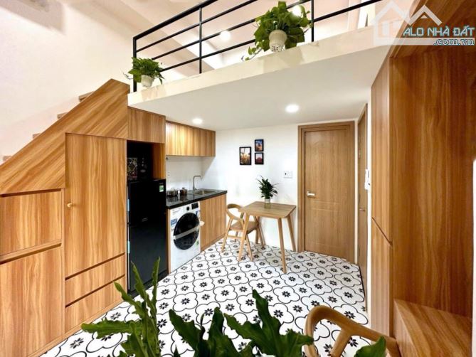 Bán nhà Thành Thái, Q10, 120m2, 9T thang máy, 18 PKK cho thuê, giá rẻ nhất khu vực 29.5 tỷ