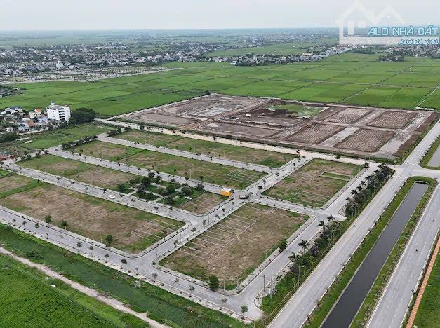 Cần bán cắt lỗ 1 số ô đất đấu giá Tiền Hải, cạnh KcN Tiền Hải sẵn sổ công chứng