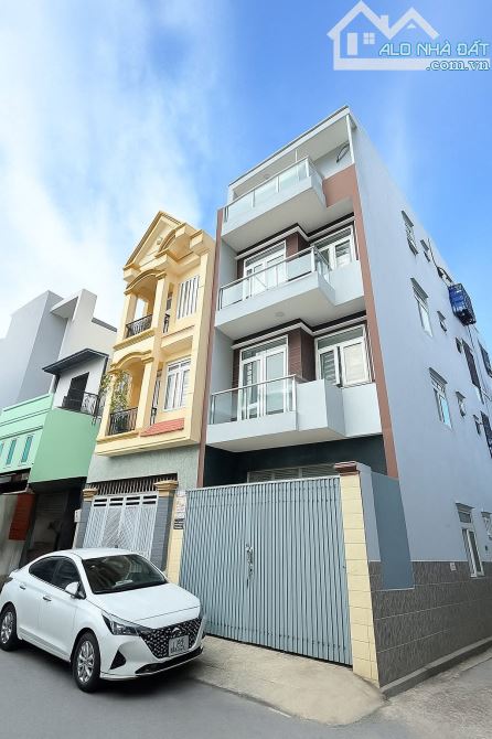 4.5❌14m, BÁN CHDV 8PN, ĐƯỜNG 8M, DƯƠNG QUẢNG HÀM, P5 GÒ VẤP, 10 TỶ HƠN