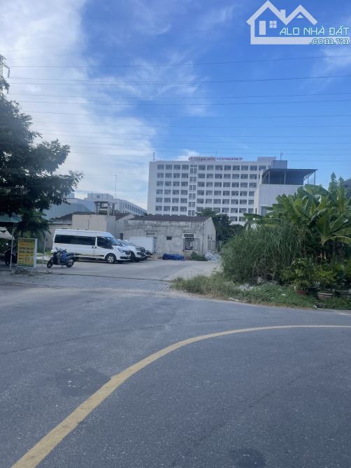 🏡 LÔ GÓC 180M² – 4 MẶT THOÁNG – NGANG 9M – SÁT BÙI TÁ HÁN – HÀNG HIẾM KHÓ TÌM 💥  📍