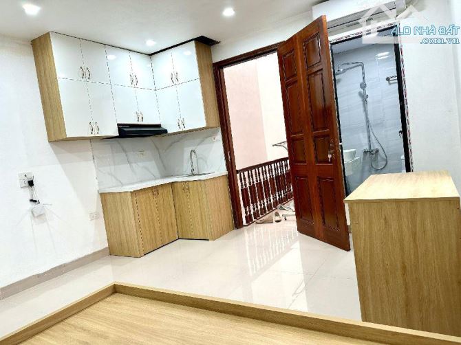 🏢 CCMN MỸ ĐÌNH – 8 TẦNG THANG MÁY – FULL ĐỒ – 13P – DÒNG TIỀN 85TR/TH – 50M² – 16.2  TỶ
