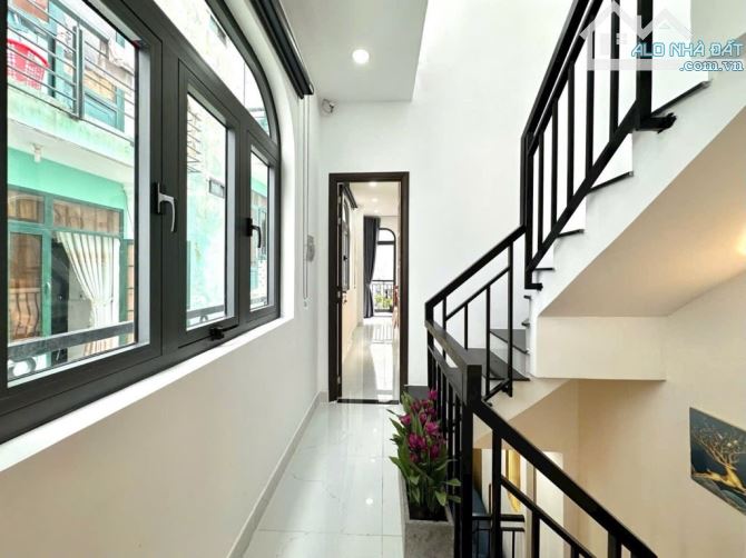 SIÊU PHẨM GÓC 3 MẶT TIỀN - NHÀ MỚI XÂY 3 TẦNG - NGUYỄN ĐÌNH CHIỂU, PHÚ NHUẬN - CHỈ 6.5 TỶ - 10