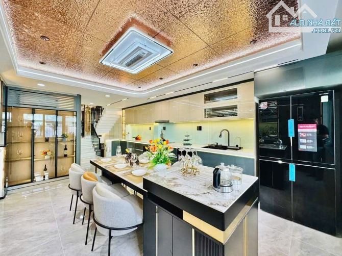 🏠 Phạm Văn Chiêu,Phường 13 Gò Vấp💎 Hẻm 1 trục 7m 💎4.2m x 21m. 5 Lầu Thang Máy💵15,8 Tỷ - 10