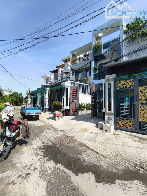 NHÀ 3 TẦNG MẶT TIỀN ĐƯỜNG PHẠM THỊ HỚN THUẬN TIỆN KINH DOANH - 11