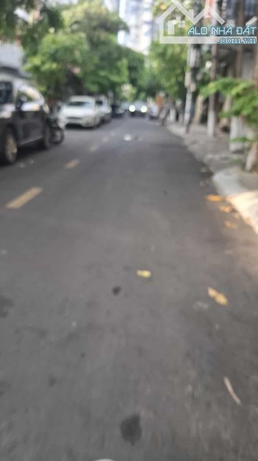 CẦN BÁN NHÀ DT: 325 M2 ĐƯỜNG  NGUYỄN VĂN TRỔI  - TP. QUY NHƠN - 1