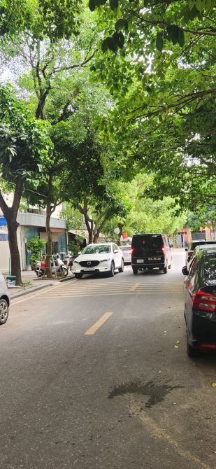 BÁN NHÀ – KĐT VĂN PHÚ – 5 TẦNG THANG MÁY – FULL NỘI THẤT – CHỈ NHỈNH 1 - 1