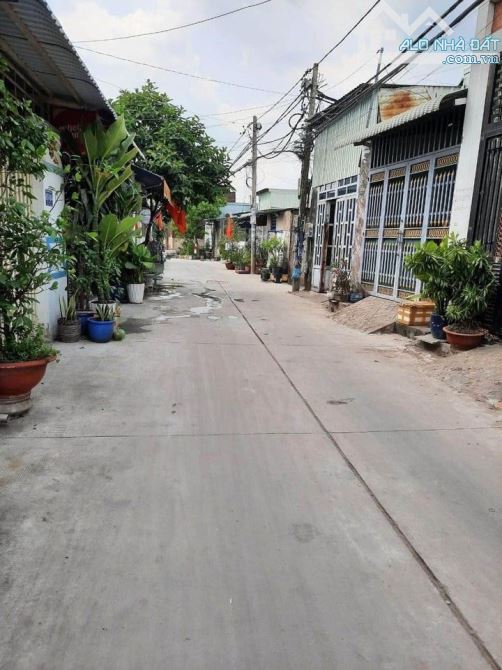 VỠ NỢ BÁN GẤP NHÀ CẤP 4, GIÁ 750TR, 104M2, LÊ VĨNH HUY, THỊ TRẤN CỦ CHI - 1