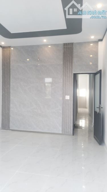 Trả trước 650 triệu Nhà gần ngã 3 đèn vàng Changshin đường lớn xe hơi thông các ngả - 1