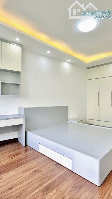 🏡 BÁN NHÀ PHỐ PHAN KẾ BÍNH – 47M² – 5 TẦNG – MT 4,2M – DÒNG TIỀN 860TR/NĂM – GIÁ 16,9 TỶ - 1