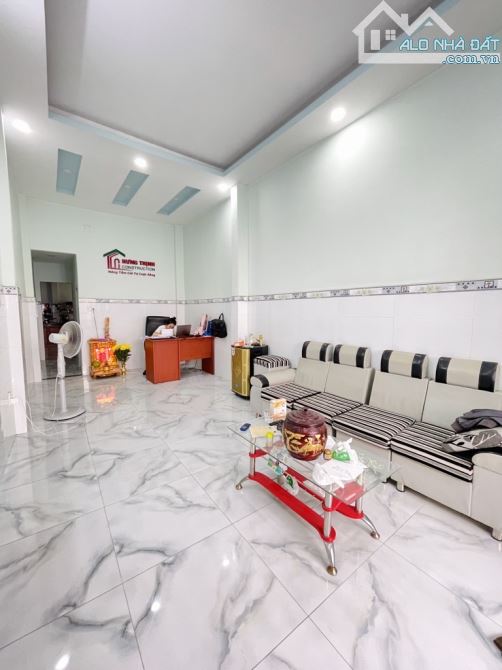 71m2, NHÀ BÁN 2 TẦNG, HXH, TRƯỜNG CHINH, ĐHT,Q.12, 3 TỶ HƠN - 1