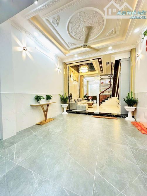 Nhà HXH Đào Tông Nguyên, Nhà Bè. DT 50m2. 4 tầng. 4m x 12.5m. Giá 6.39 tỷ. - 1
