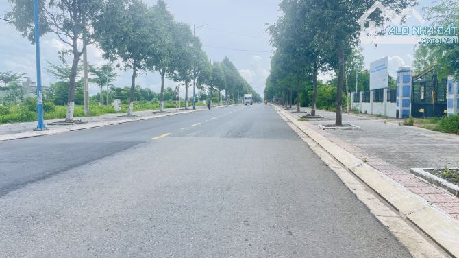 Bán Đất Mặt Tiền Đường Tỉnh Lộ 52 -Long Tân-Xã Đất Đỏ -Thành Phố Hồ Chí Minh (Dt 300m - 1