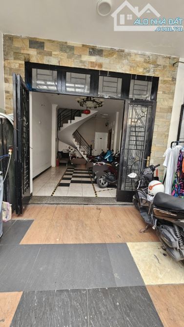 Nhà Hoàng Việt, P.4 Tân Bình – 63m² (4x15.5), 4 tầng, giá 14 tỷ - 1