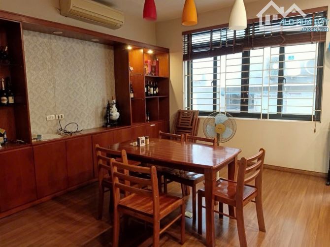 BÁN NHÀ KHU PHÂN LÔ VIỆT HƯNG 100M2, 5 TẦNG, VỈA HÈ ĐỖ XE, KINH DOANH ĐA NGÀNH, Ô TÔ TRÁNH - 1