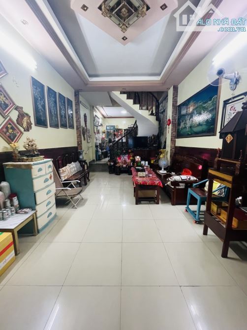 🏠 BÁN GẤP NHÀ 3 TẦNG - MẶT TIỀN HẺM NHỰA 8M TRẦN THỊ NĂM – QUẬN 12– 82M2 – GIÁ CHỈ 6.8 TỶ - 1