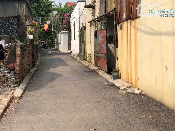 BÁN ĐẤT ĐA  TỐN GIA LÂM HÀ NỘI Ô TÔ ĐỖ CỬA VÀO NHÀ DT 70M GIÁ 4.98 TỶ - 1