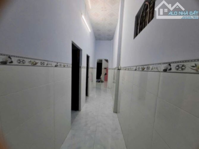 Chủ kẹt tiền cần bán căn nhà cấp 4 xã long tân nhà mới xây ngày khu dân cư trung tâm huyện - 1