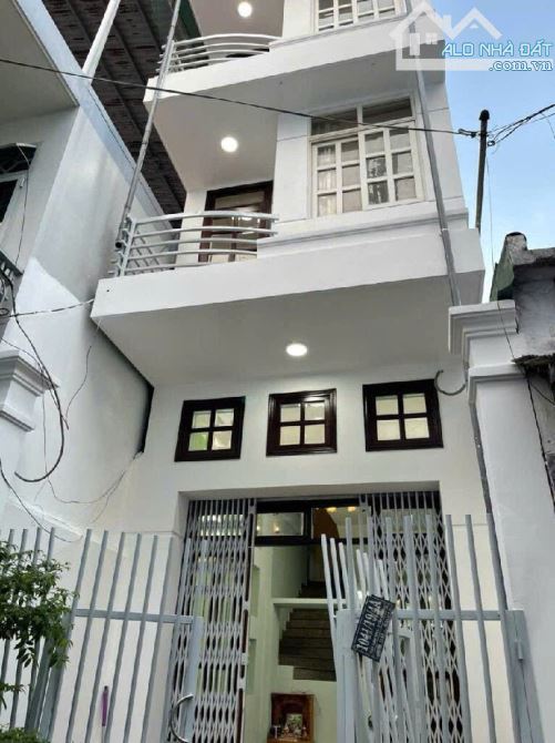 Bán nhà 4 tầng, Phường Tân Hưng, Quận 7. DT 60m2, HXH, 4 phòng ngủ. Nhỉnh 7 tỷ - 1