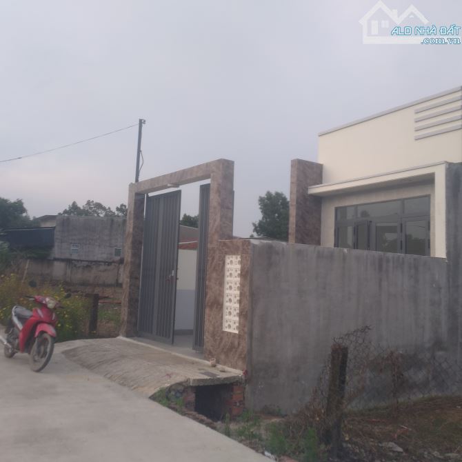 Bán gấp căn nhà 2 phòng ngủ, sổ riêng, kcn Giang Điền,  Trảng Bom,  Đồng Nai, 1.45 tỷ. - 1