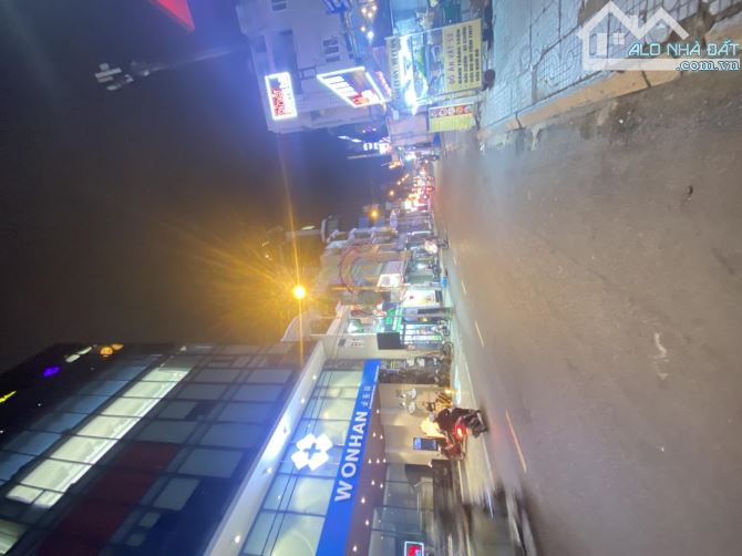 43 tỷ! Bán MT Đ. Nguyễn Hữu Cầu Q1 - 4.5*17m - 4 tầng. - 1