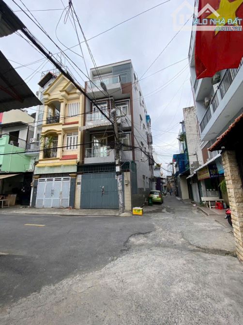 CHDV LÔ GÓC - DƯƠNG QUẢNG HÀM - HXH THÔNG 8M - 4 TẦNG - 8PN - 35TR/THÁNG 10,3 Tỷ - 1