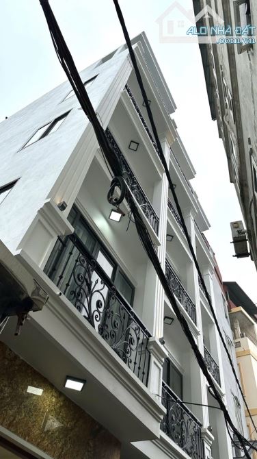 NGUYỄN CHÍNH , 36M2 x 5T MỚI TINH , Ô TÔ SÁT NHÀ , FULL NỘI THẤT , NGÕ THÔNG , 7,68 TỶ - 1