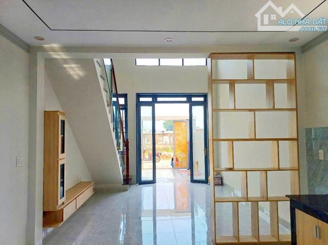 BÁN NHÀ MẶT TIỀN NHỰA - SÁT BÊN TÁI ĐỊNH CƯ BÌNH MINH,ĐỒNG NAI - 1