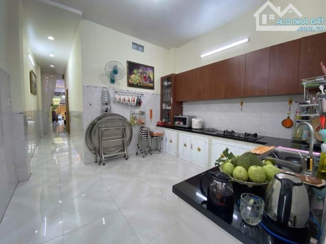 THÔNG SỐ HIẾM-HẺM TO NHÀ RỘNG-GIÁ CỰC TỐT-NHÀ 4×20-4TẦNG-HẺM 8M-NGUYÊN SÚY TÂN PHÚ- 8.6 TỈ - 1