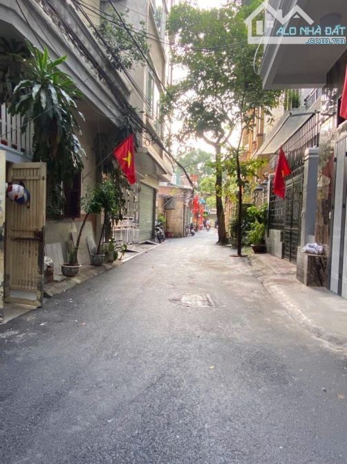 Bán nhà Trần Tử Bình, Cầu Giấy, 52m2, 6 tầng thang máy, giá 16.5 tỷ - 1