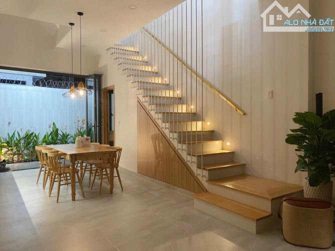 Hẻm vip! 368 Tân Sơn Nhì (4,5x12,5m) 4 tầng mới chỉ hơn 9 tỷ - 1