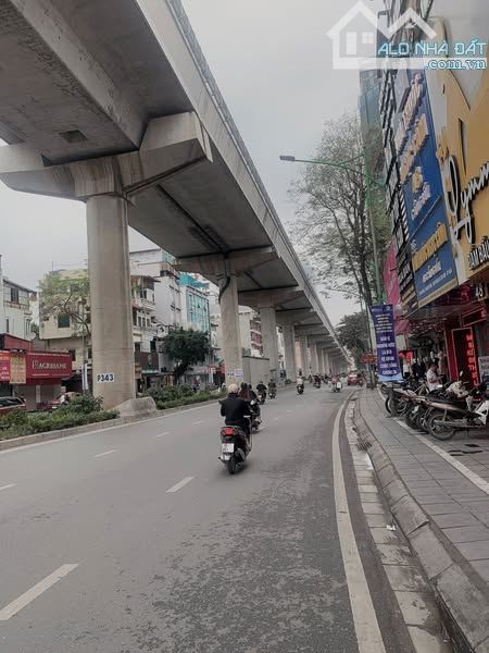 🔥 MẶT PHỐ CẦU GIẤY - VỈA HÈ RỘNG - KINH DOANH SẦM UẤT - 5 TẦNG - GIÁ CHỈ 7.65 TỶ 🔥 - 1