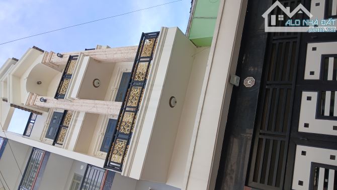 Hẻm 5m thông - Nguyễn Thị Búp - Sát Hiệp Thành city - 68m2 - 5 tầng - Giá 6,3 tỷ - 1