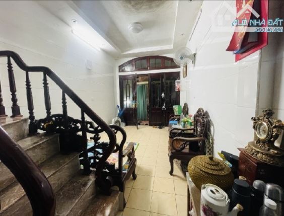 🔥 BÁN NHÀ HÀO NAM 2 THOÁNG, 5 TẦNG DT 32M² DÂN XÂY CHẮC CHẮN, CHỦ CẦN BÁN GẤP🔥 - 1