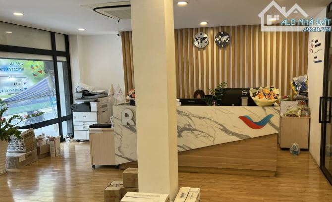 MẶT TIỀN TRƯỜNG SƠN - HẦM 5 TẦNG ĐỐI DIỆN CV LÊ THỊ RIÊNG BÁN GẤP - 1