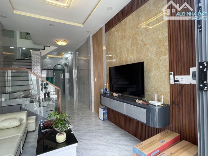 Bán nhà mới 2 tầng diện tích 60m2, Nguyễn Phúc Chu, Phường 15, Tân Bình, giá nhỉnh 5 tỷTL - 1