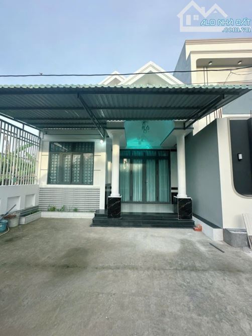 Nhà bán rộng trên 100m2 lộ oto giá dưới 2,5 tỷ - 1