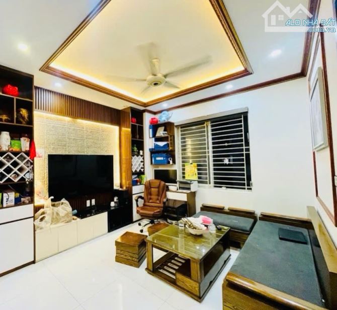 CHỈ 5 tỷ 3 LÀ CÓ CHUNG CƯ CAO CẤP Ở TP GIAO LƯU, DT 72m2 - 1