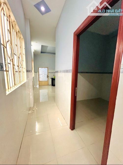 BÁN NHÀ ĐẸP SÁT TỈN.H LỘ 10 - KHU TÊN LỬ.A - s ĐƯỜNG XE TẢI - NH ( 9X25M ) - 1