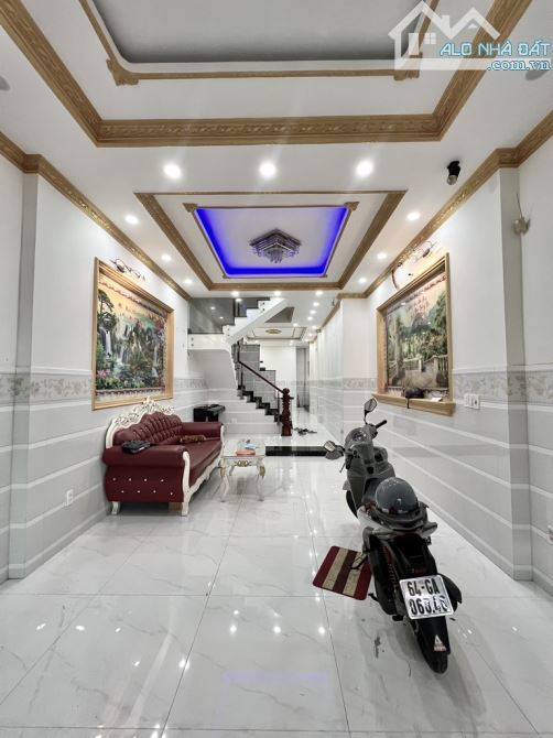 Bán Gấp Giá Rẻ Nhà 1/ HXT Thông đường nguyễn nhữ lãm Tân Phú 7.2mx20m 3 Tầng chỉ 10.3 Tỷ - 1