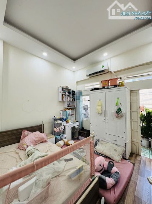 Bán gấp nhà Hương Lộ 2 gần ngã tư 4 xã 44m2 , Tầng Nhỉnh 4 tỷ - 1