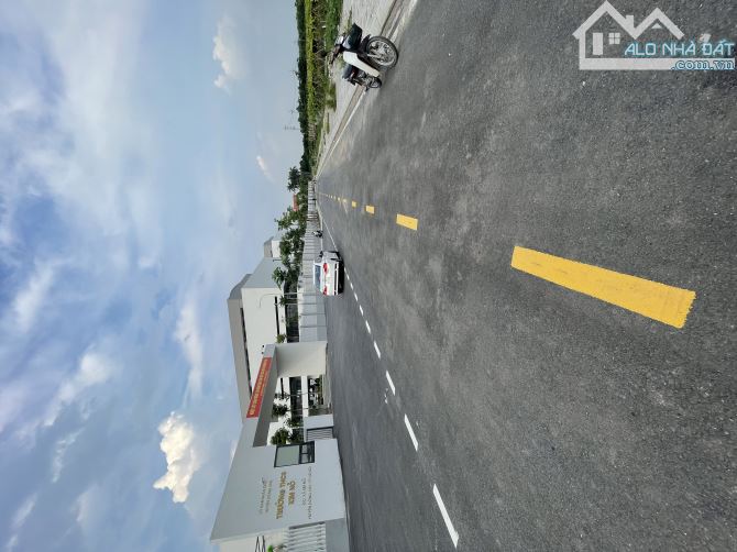 BÁN ĐẤT TẶNG NHÀ 2 TẦNG – KIM NỖ- THIÊN LỘC- DT 50m2 - 1