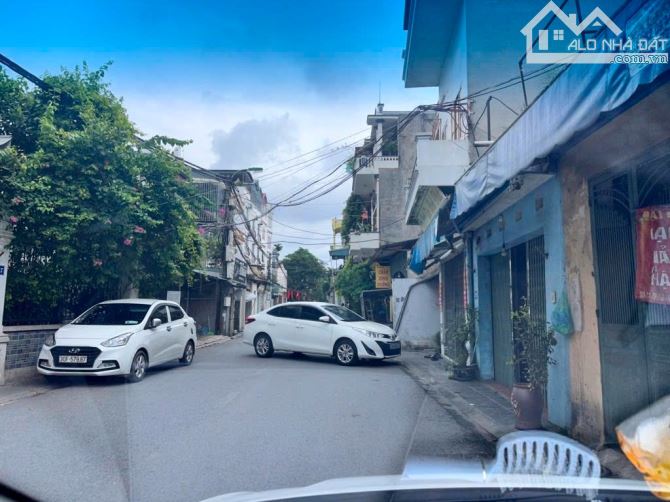 MẶT PHỐ ĐỨC GIANG VỈA HÈ KINH DOANH - Ô TÔ TRÁNH ĐƯỜNG TRƯỚC NHÀ 12 M - 1
